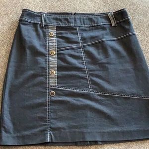 Cute light denim block skirt size M?